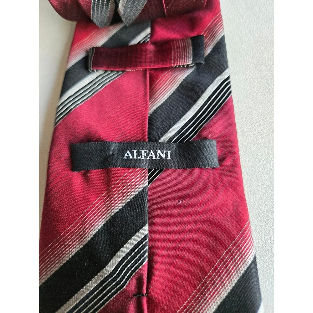Alfani Red Black Striped Silk Necktie‎ Modern Satin Stripe Tie Formal Business